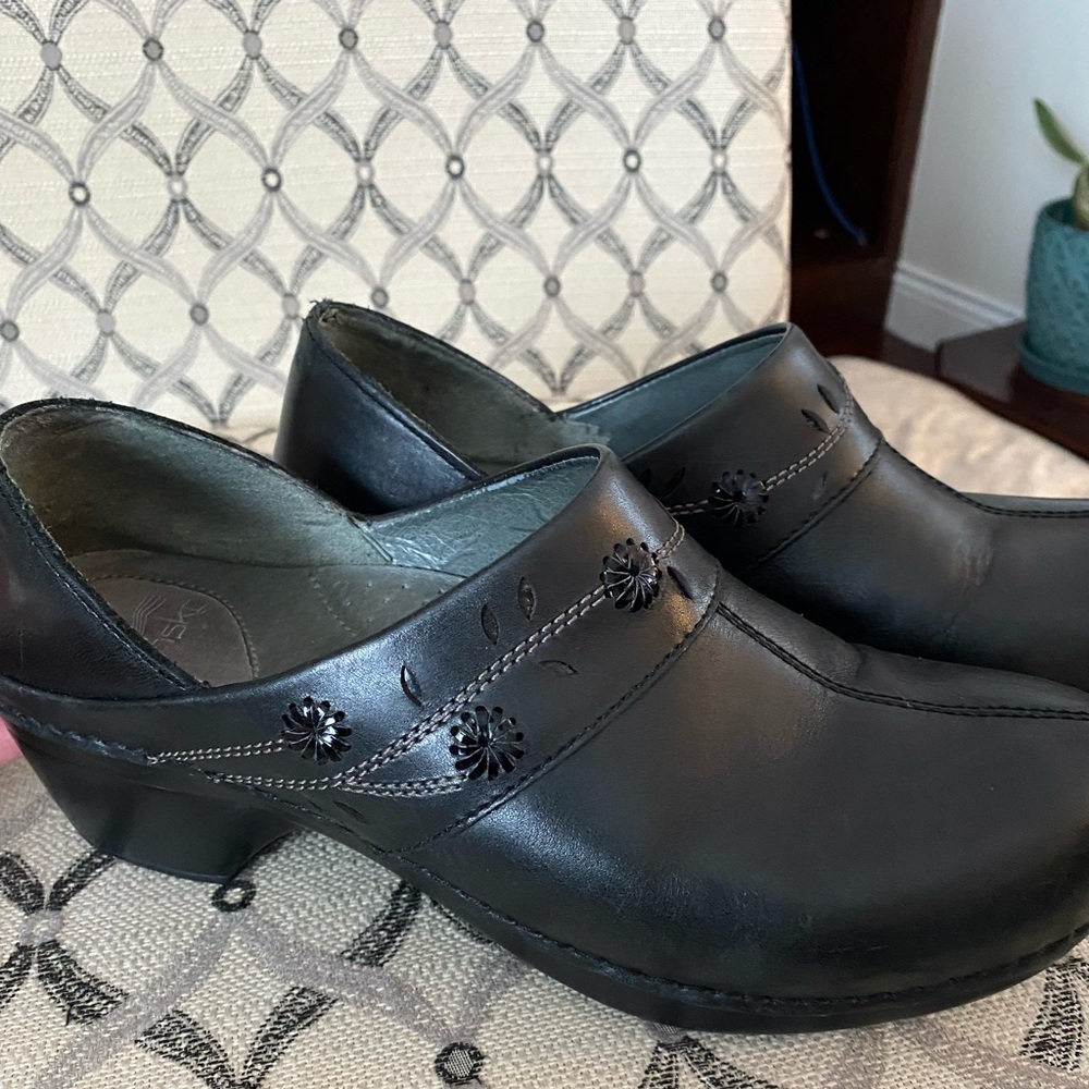 Dansko black clog size 41